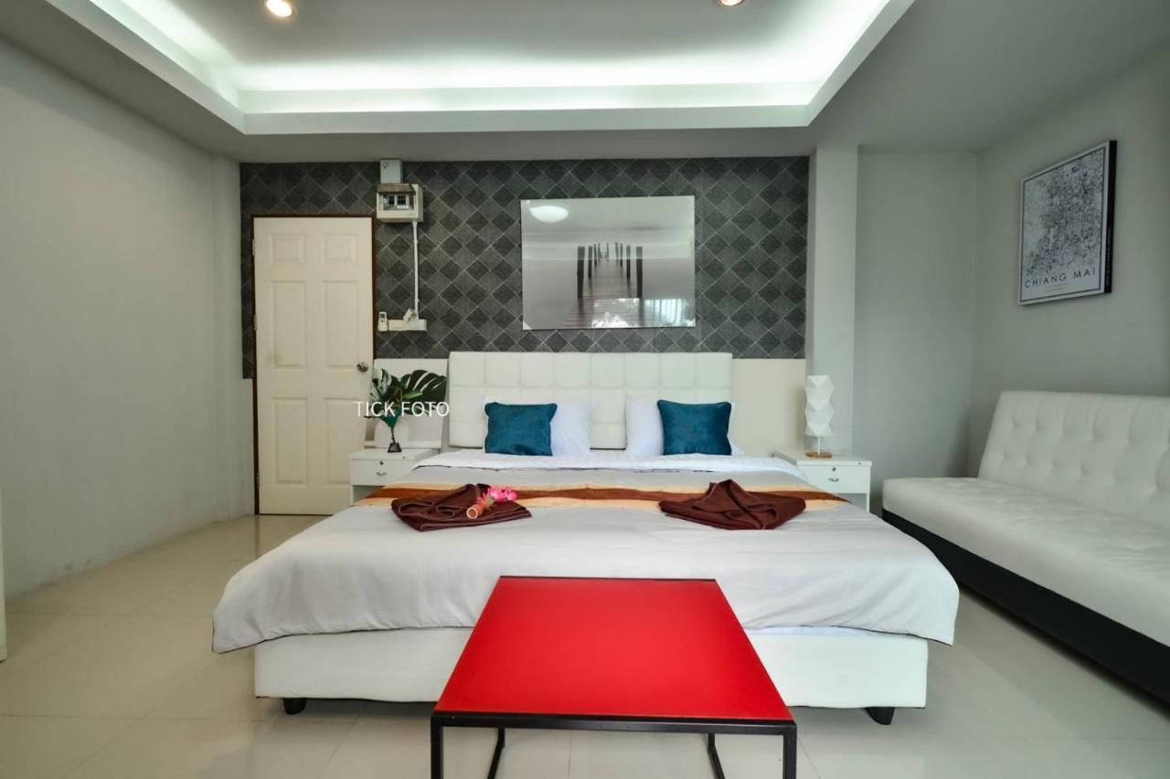 Sphat เอสพลัส Boutique Hotel チエンマイ エクステリア 写真